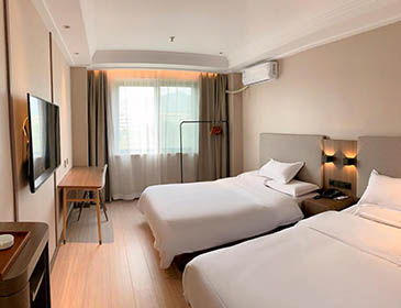 Qingdao University Hostel