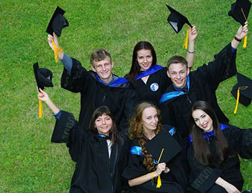 Mari State Medial University Passing Ceremony 
